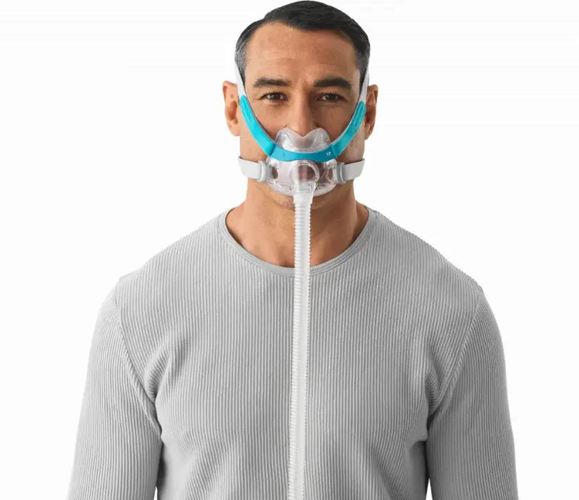 a man wearing the evora full face mask
